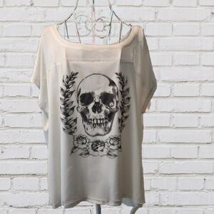 Torrid Cream Skull Graphic Women's Tee